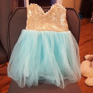 Fancy 3t blue and gold sequin dress